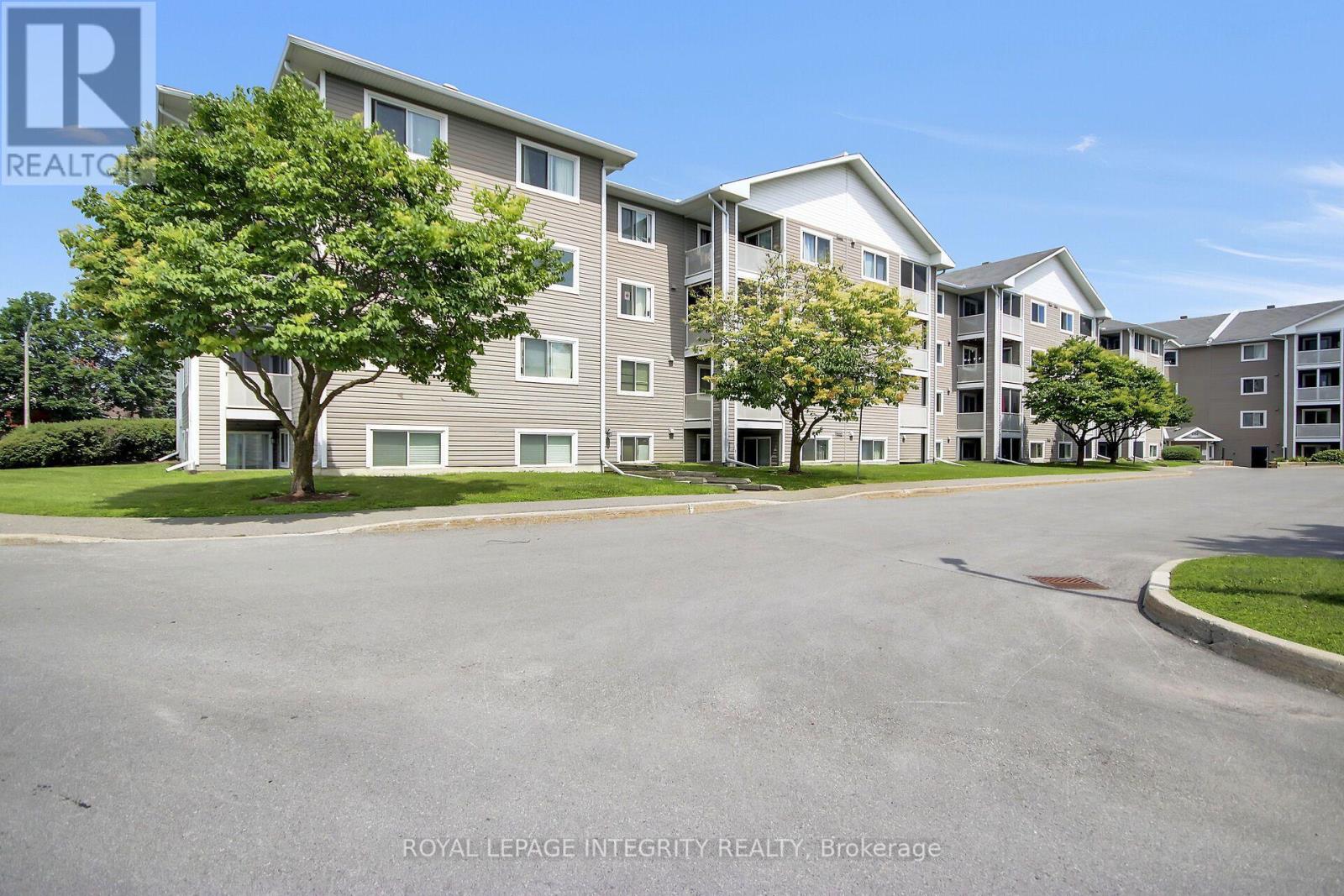 302 - 316 Lorry Greenberg Drive, Ottawa, Ontario  K1T 2P4 - Photo 2 - X13564188
