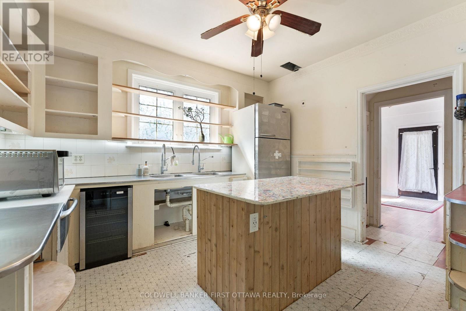69 Wilson Street W, Perth, Ontario  K7H 2N7 - Photo 18 - X13564212