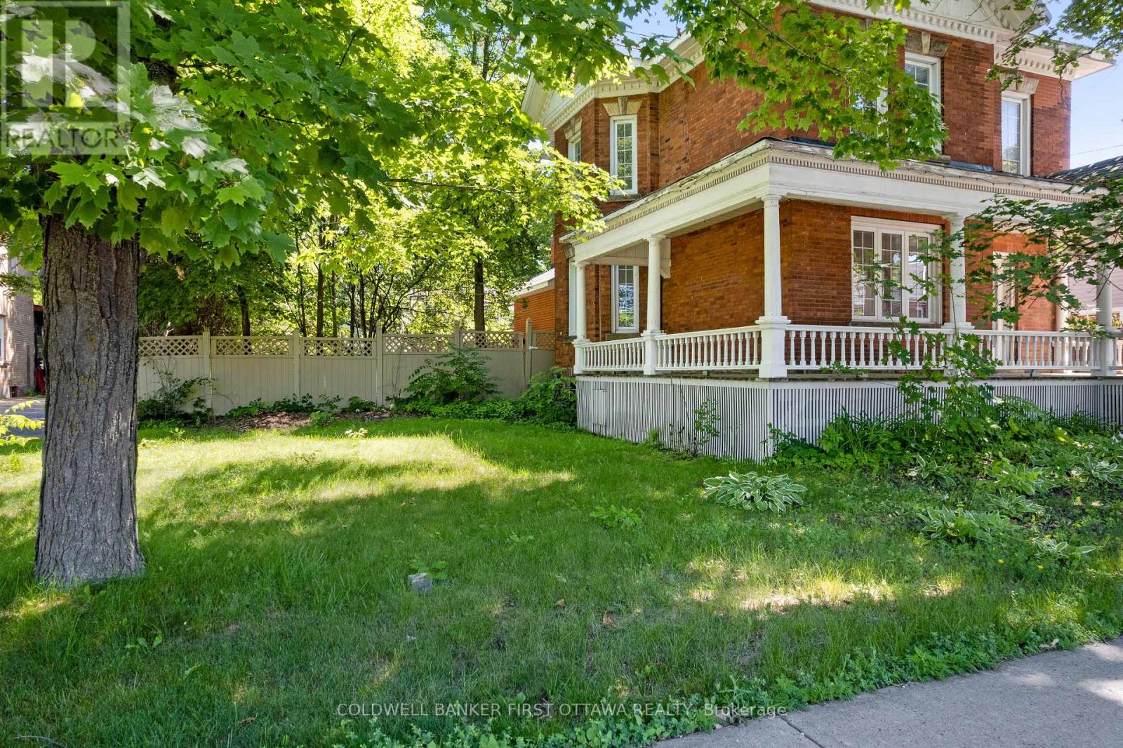 69 Wilson Street W, Perth, Ontario  K7H 2N7 - Photo 9 - X13564212