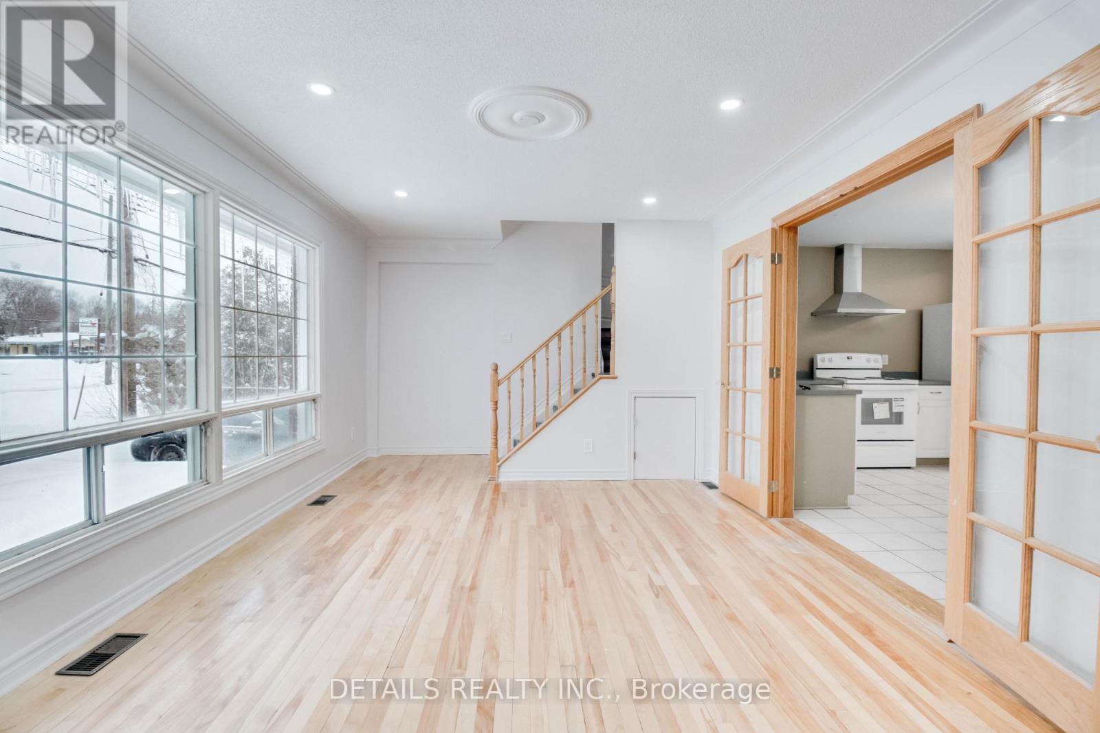 A - 2551 Innes Avenue, Ottawa, Ontario  K1B 3K1 - Photo 4 - X13564370