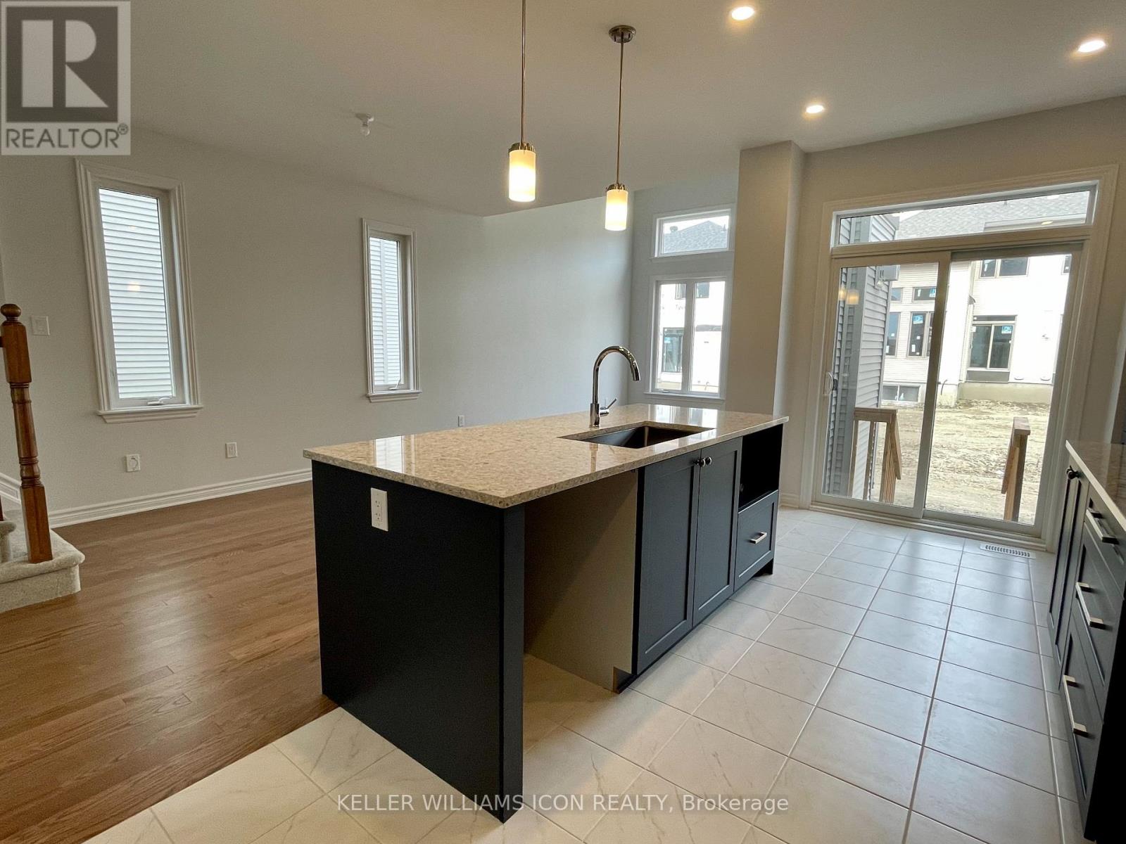 912 Brian Good Avenue, Ottawa, Ontario  K4M 0N7 - Photo 11 - X13564378