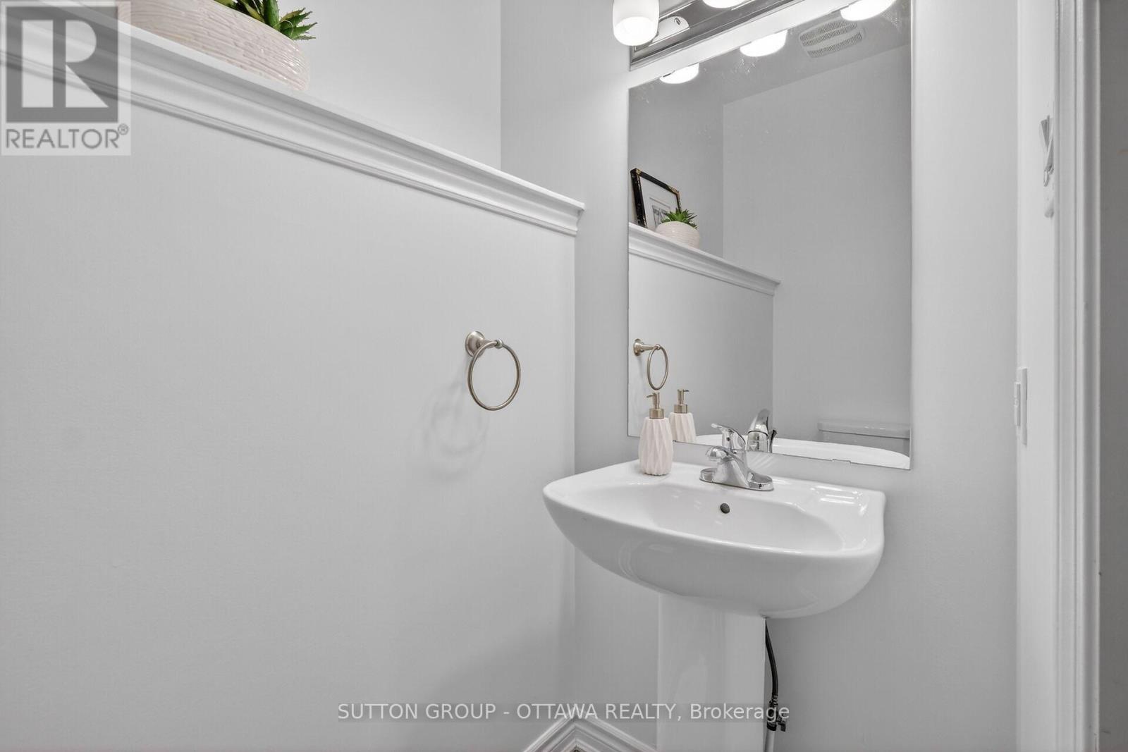 1011 Carden Lane, Ottawa, Ontario  K1W 0N3 - Photo 36 - X13564524