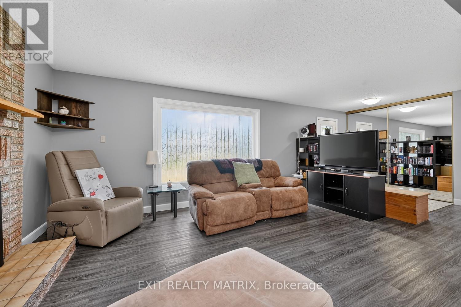2311 Edward Kidd Crescent, Ottawa, Ontario  K0A 2T0 - Photo 5 - X13565034