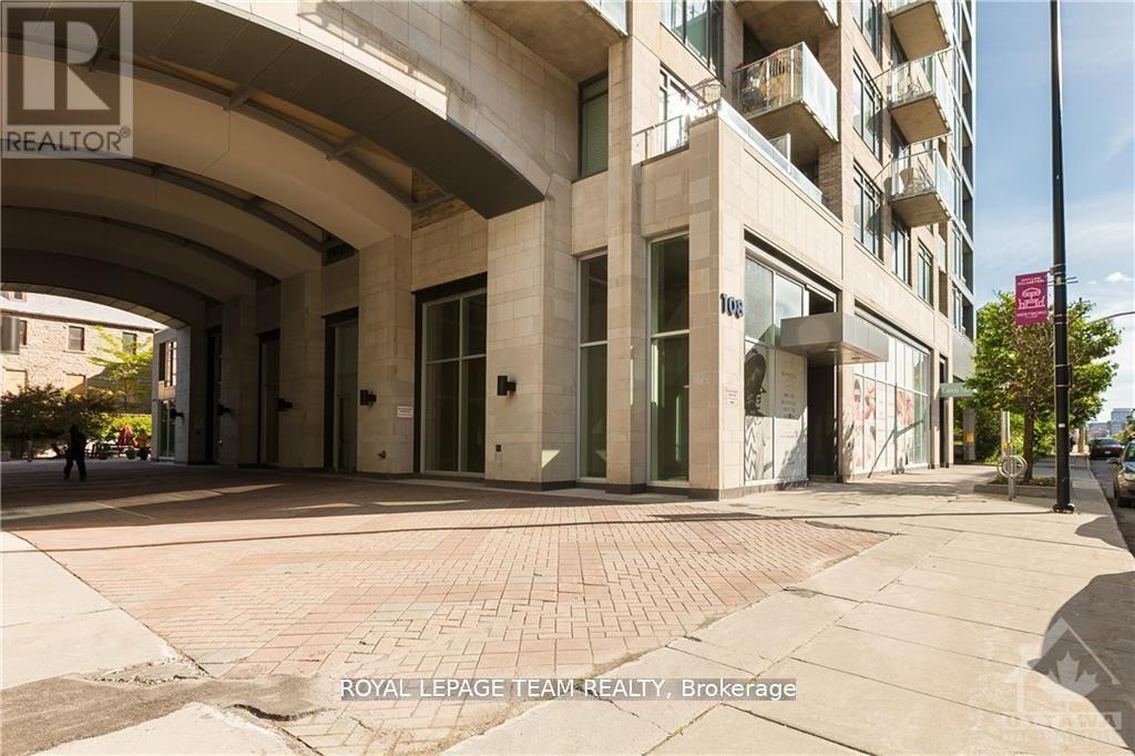 412 - 108 Richmond Road, Ottawa, Ontario  K1Z 0B3 - Photo 2 - X13565106
