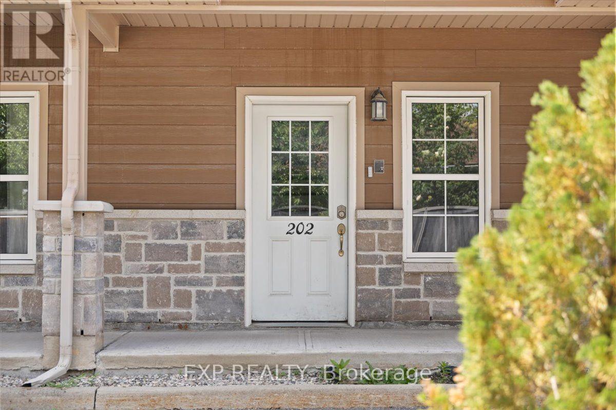 202 - 245 Equinox Drive E, Russell, Ontario  K0A 1W0 - Photo 4 - X13565132