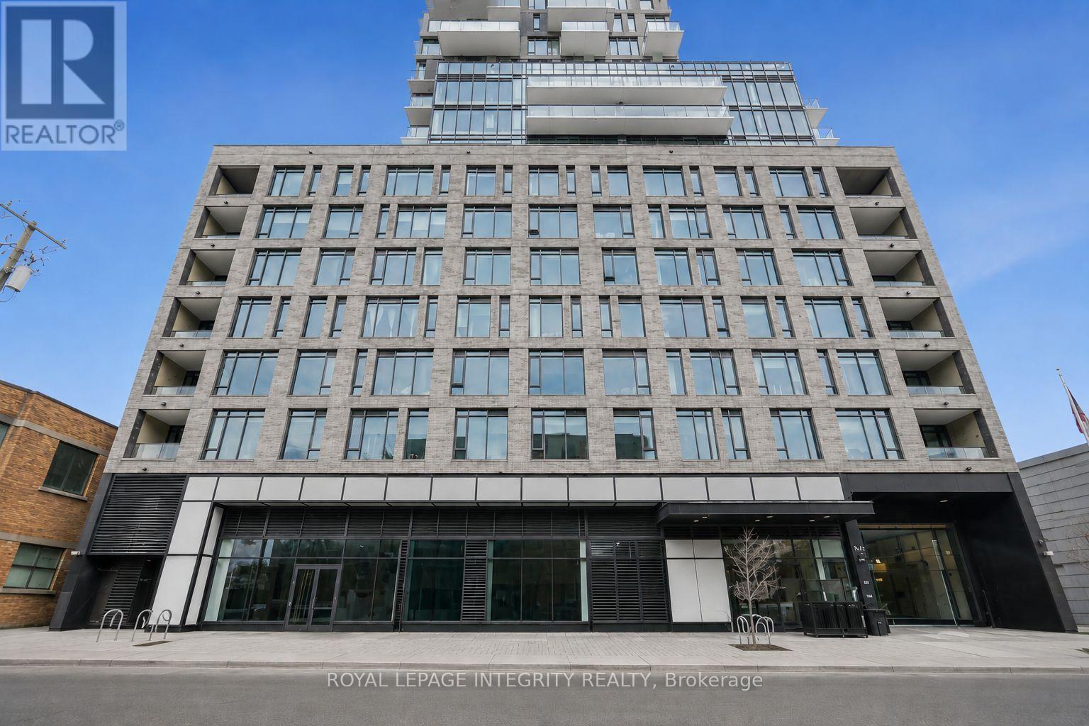602 - 203 Catherine Street, Ottawa, Ontario  K2P 1J5 - Photo 1 - X13565512