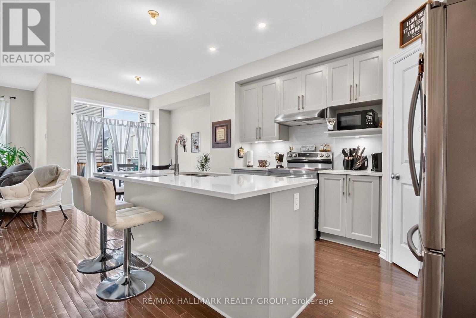 357 Barrett Farm Drive, Ottawa, Ontario  K1T 0Y6 - Photo 13 - X13565606