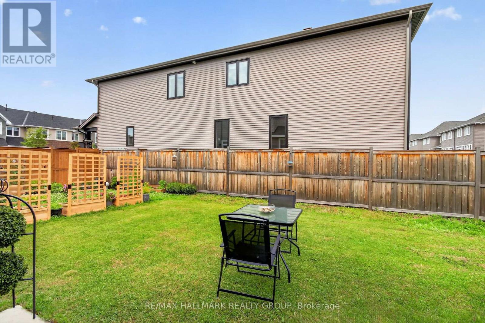 357 Barrett Farm Drive, Ottawa, Ontario  K1T 0Y6 - Photo 33 - X13565606