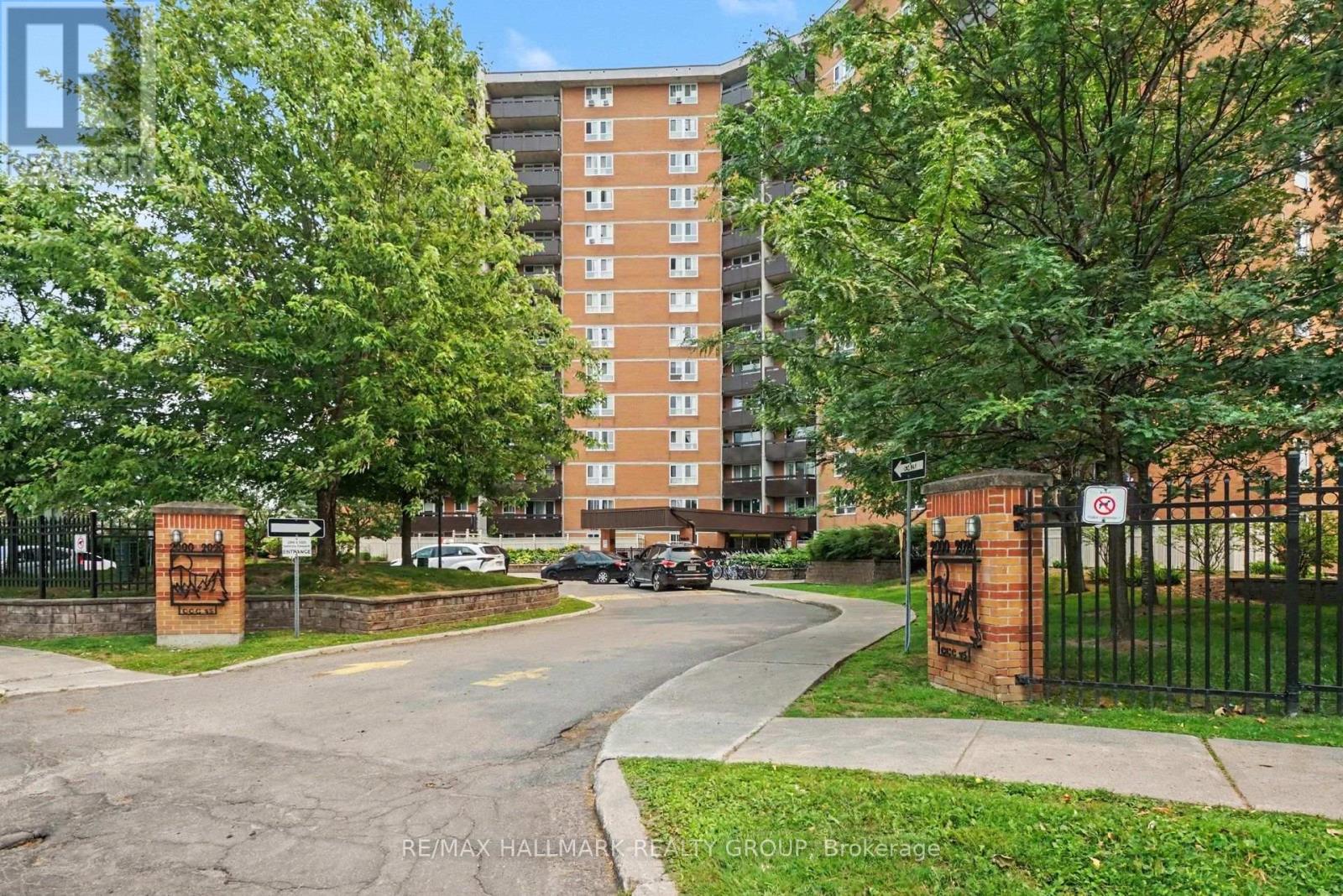 1417 - 2000 Jasmine Crescent, Ottawa, Ontario  K1J 8K4 - Photo 1 - X13565624