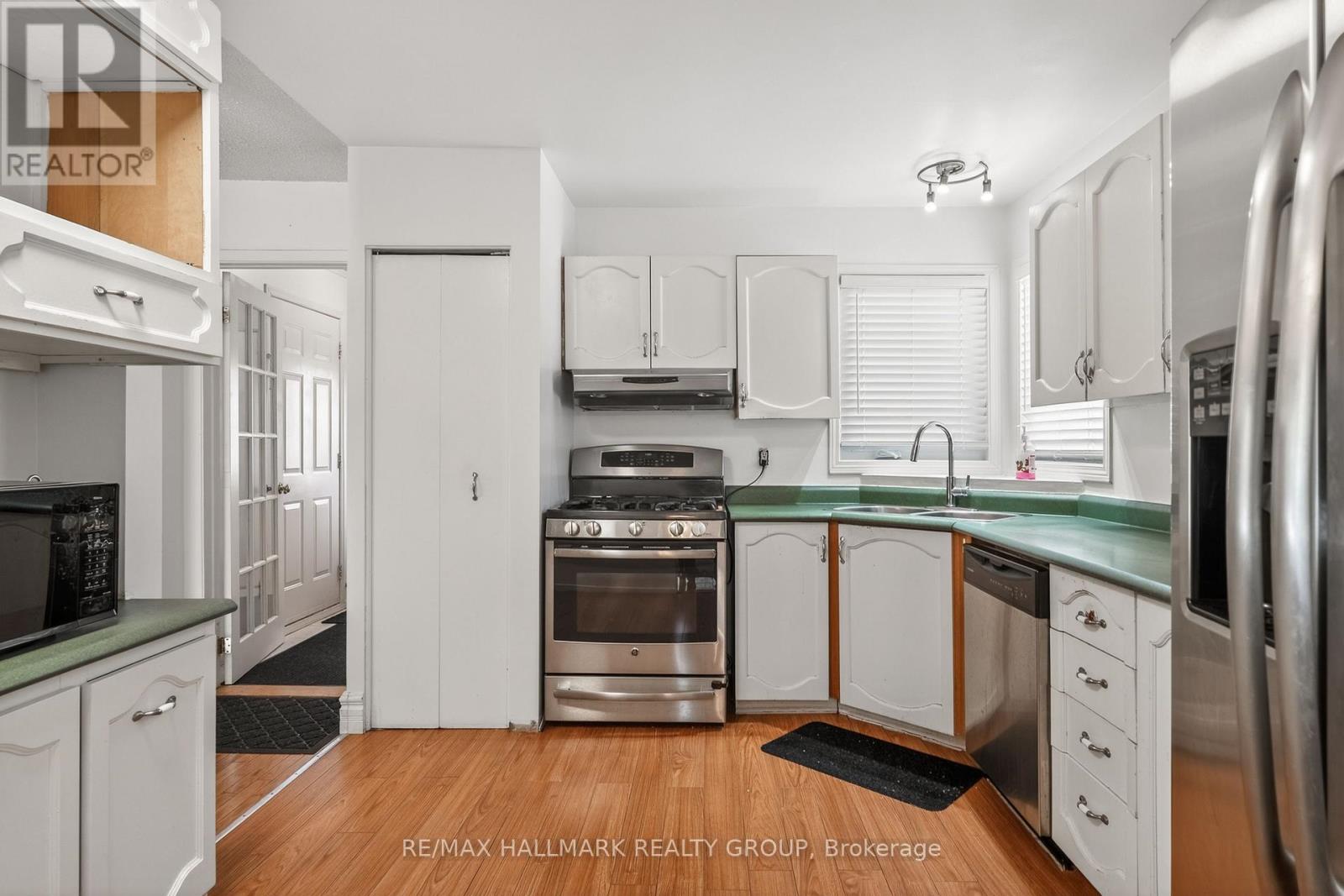 1769 Bromont Way, Ottawa, Ontario  K1C 5K1 - Photo 10 - X13565708