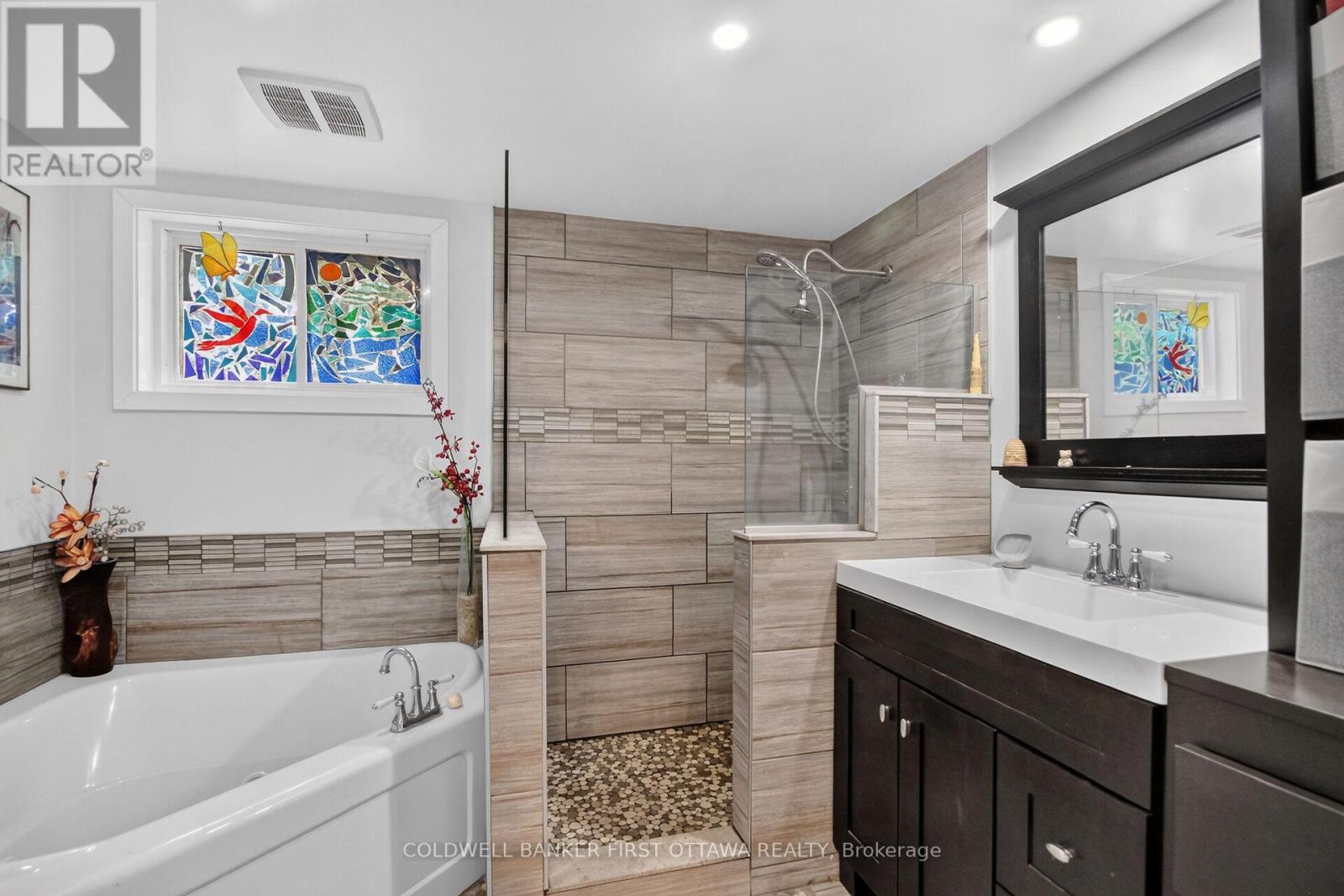 2014 River Road N, Ottawa, Ontario  K4M 1B4 - Photo 16 - X13565730