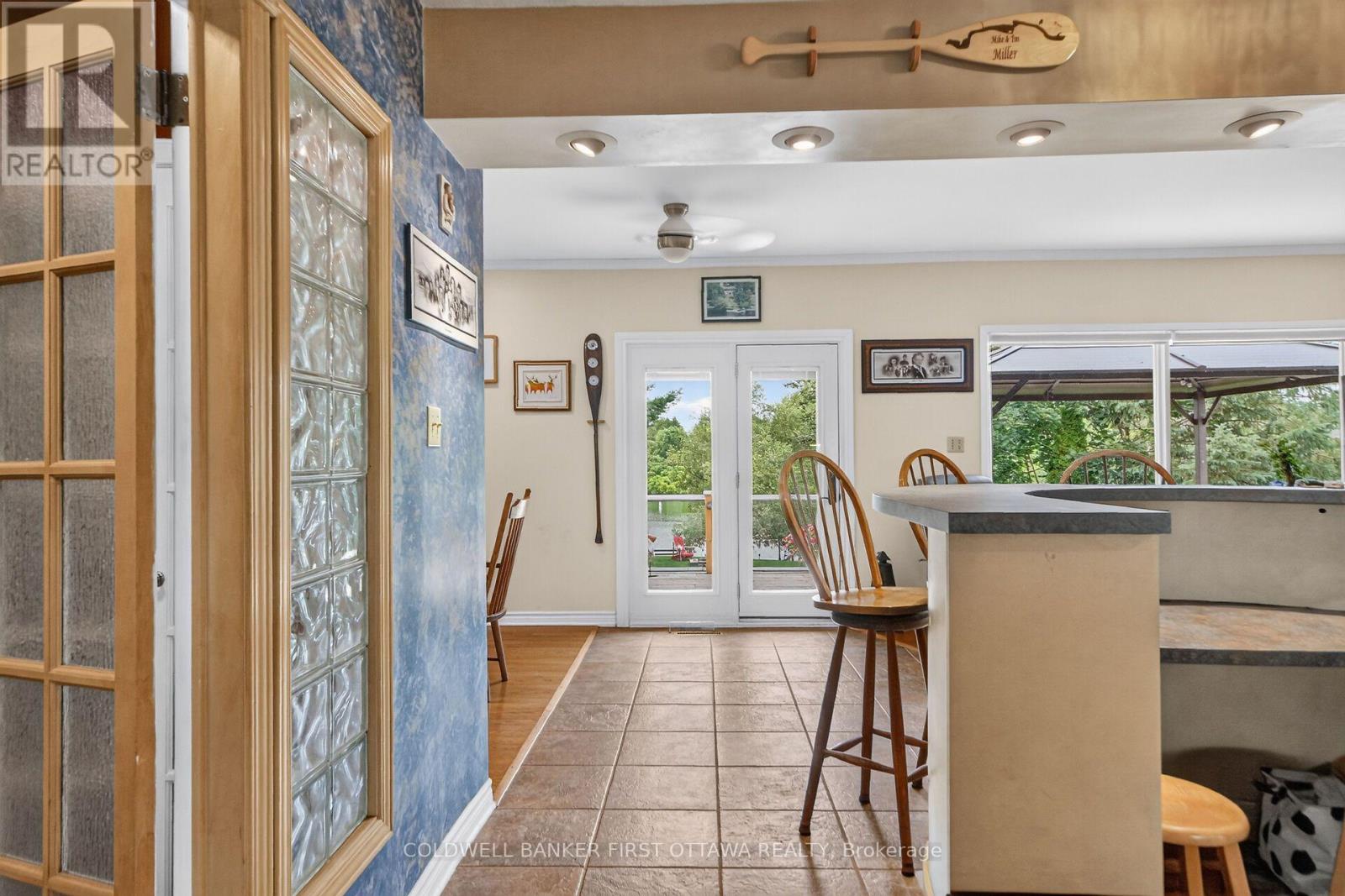 2014 River Road N, Ottawa, Ontario  K4M 1B4 - Photo 4 - X13565730