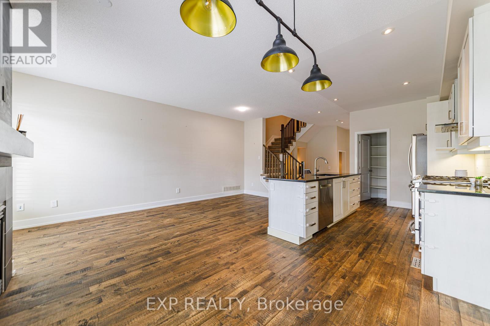 605 Tennant Way, Ottawa, Ontario  K4M 0C6 - Photo 15 - X13565984