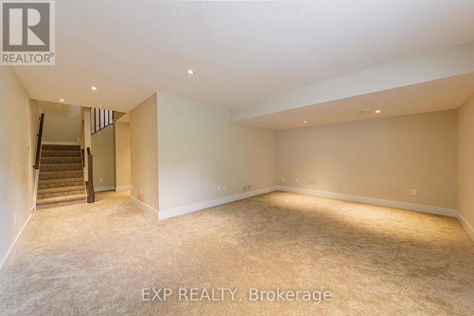 605 Tennant Way, Ottawa, Ontario  K4M 0C6 - Photo 39 - X13565984
