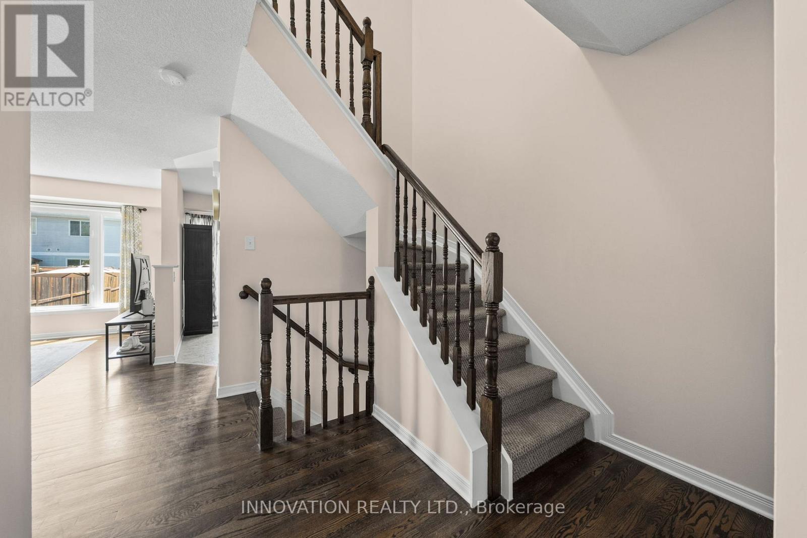974 Klondike Road, Ottawa, Ontario  K2K 0C3 - Photo 5 - X13566024