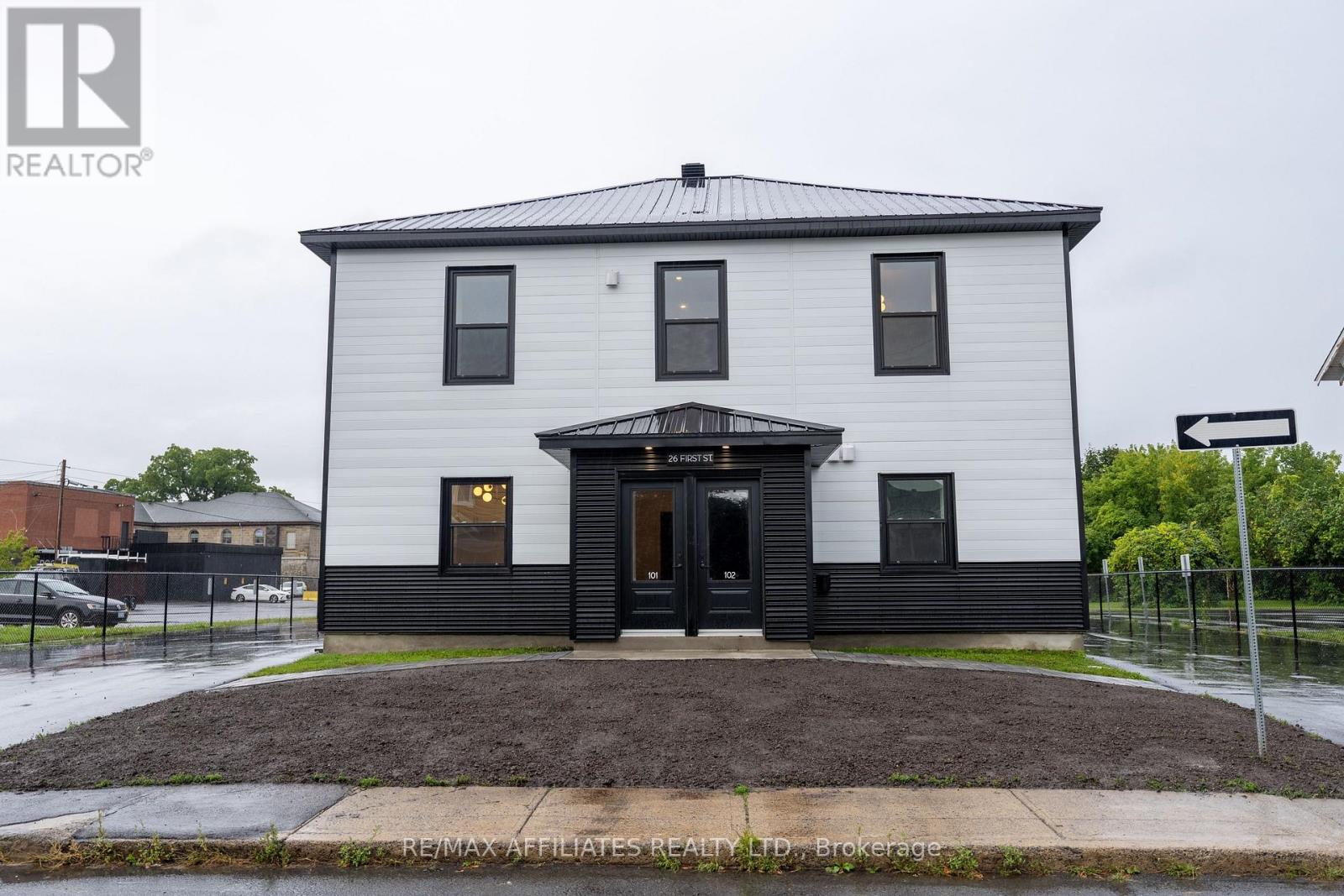 103 - 26 First Street W, Cornwall, Ontario  K6J 1B9 - Photo 1 - X13566126