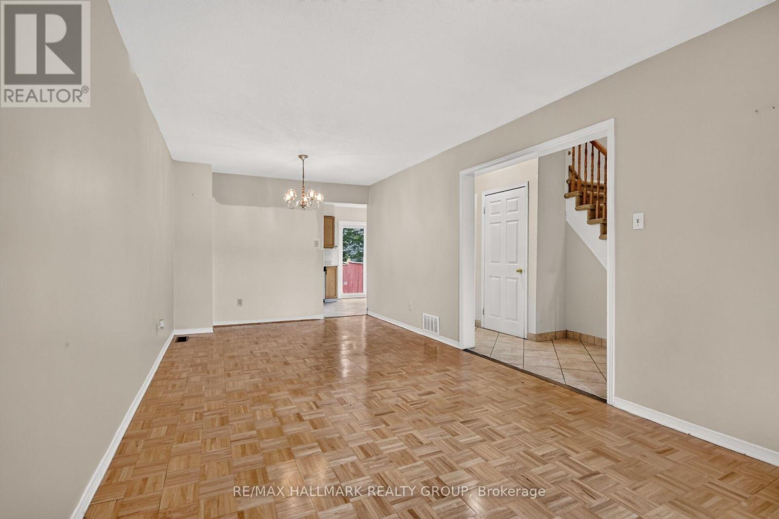 49 Newport Crescent, Ottawa, Ontario  K1T 3M2 - Photo 15 - X13566132