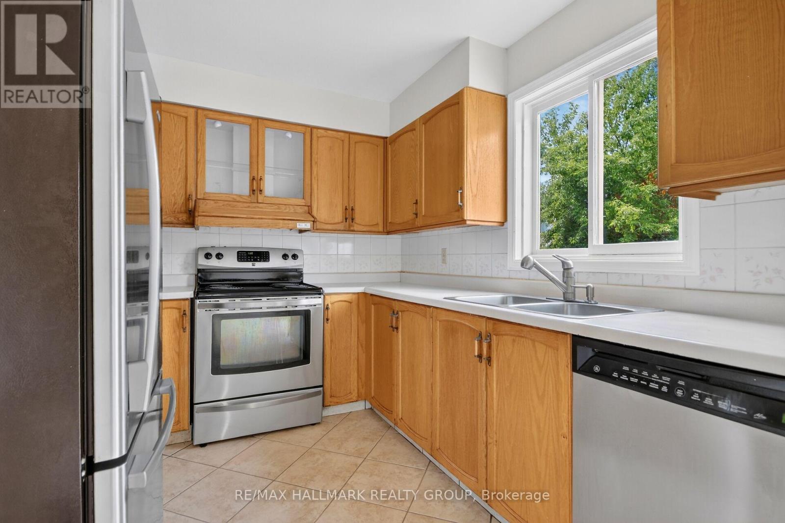49 Newport Crescent, Ottawa, Ontario  K1T 3M2 - Photo 21 - X13566132