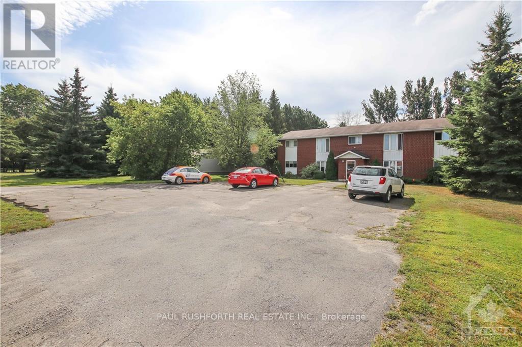 4 - 750 Notre Dame Street, Russell, Ontario  K0A 1W0 - Photo 2 - X13566162