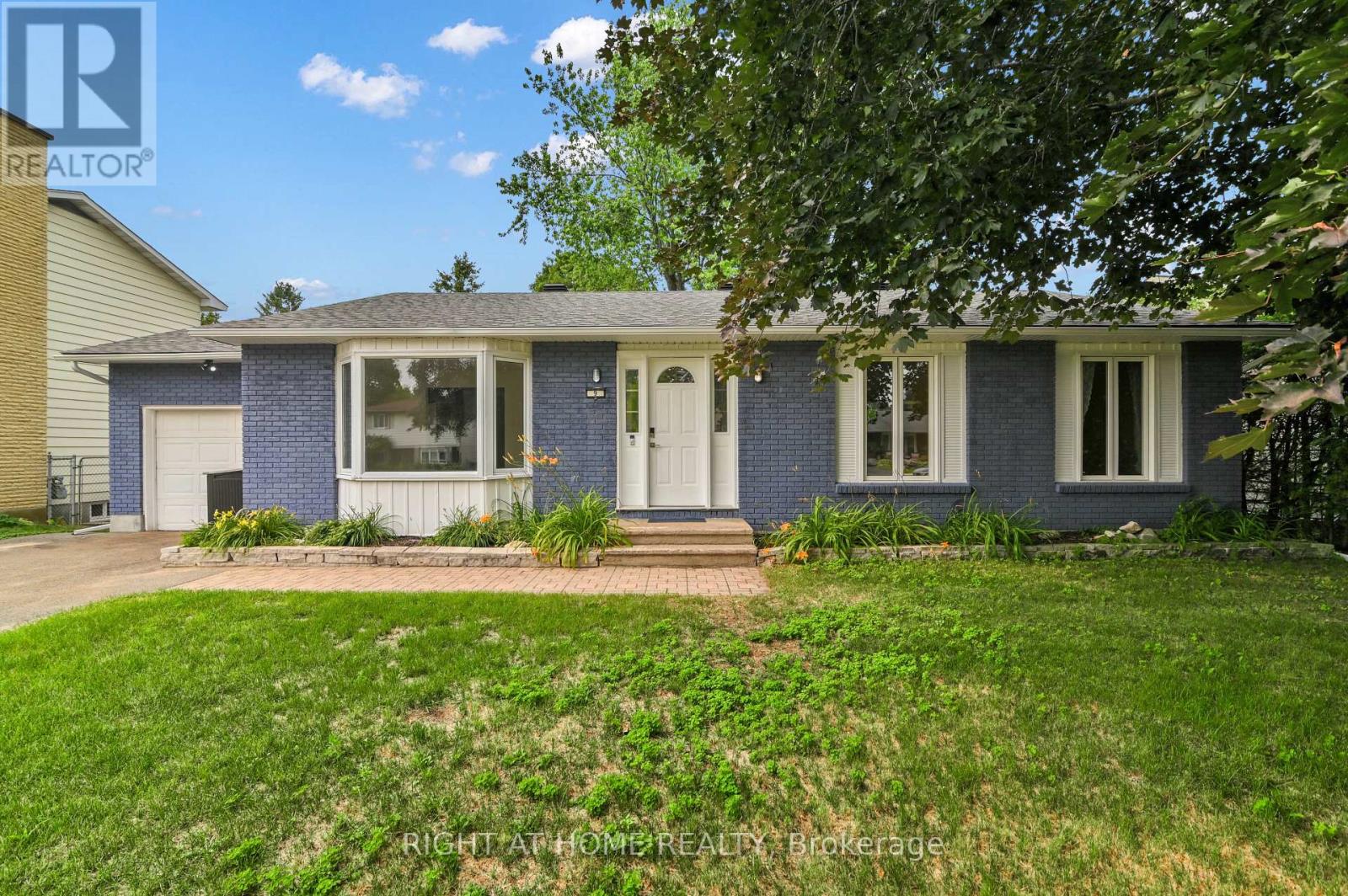 9 Leetom Crescent, Ottawa, Ontario  K2J 1E3 - Photo 1 - X13566274