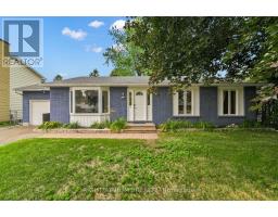 9 LEETOM CRESCENT, Ottawa, Ontario