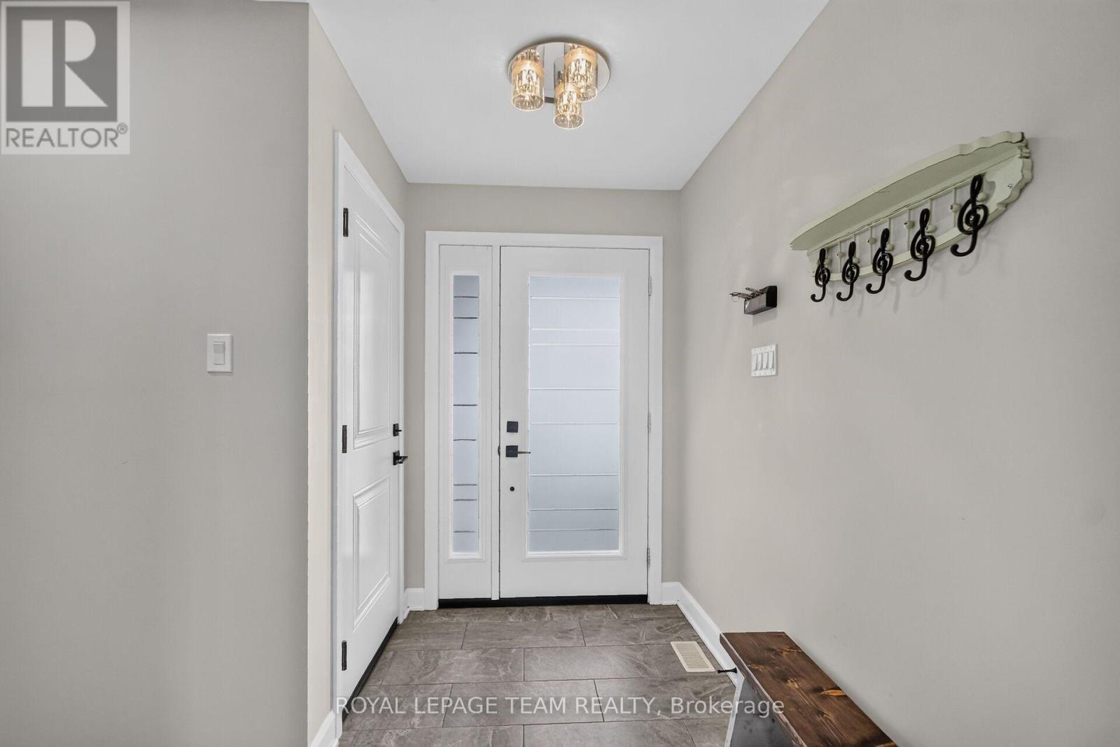 109 James Street, North Dundas, Ontario  K0C 2K0 - Photo 5 - X13566638