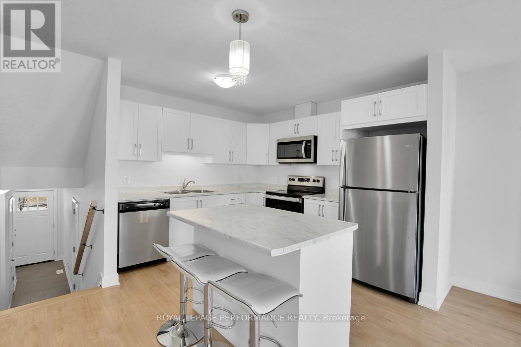 30 Whitcomb Crescent, Smiths Falls, Ontario  K7A 0C2 - Photo 10 - X13566766