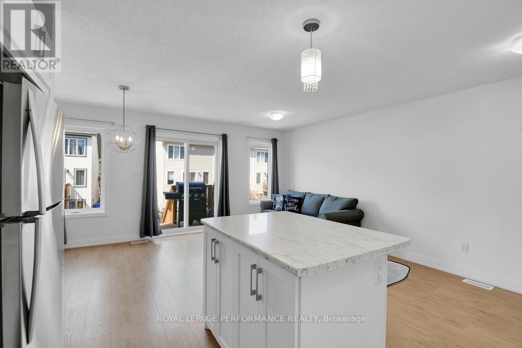 30 Whitcomb Crescent, Smiths Falls, Ontario  K7A 0C2 - Photo 13 - X13566766