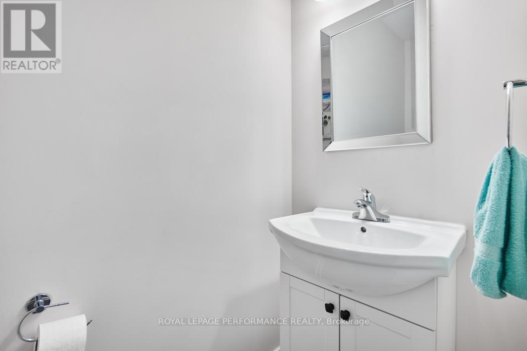 30 Whitcomb Crescent, Smiths Falls, Ontario  K7A 0C2 - Photo 15 - X13566766