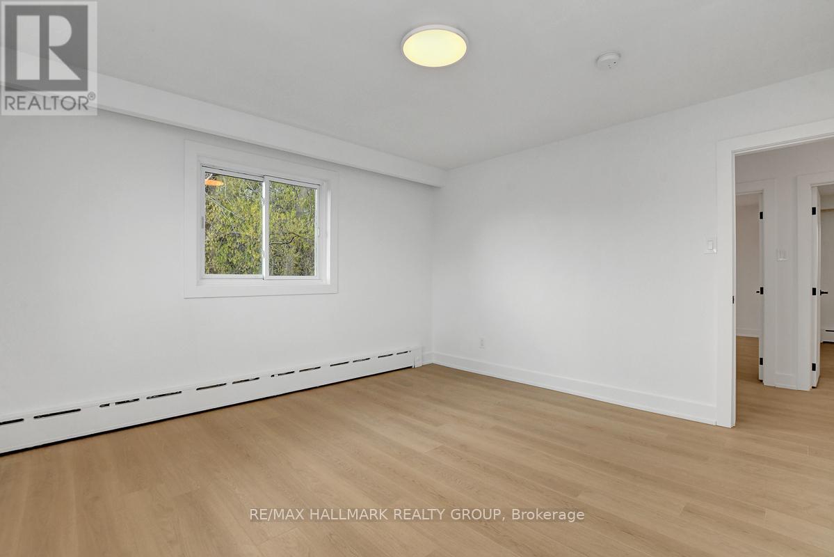 269 Michel Circle, Ottawa, Ontario  K1L 7P4 - Photo 20 - X13566818