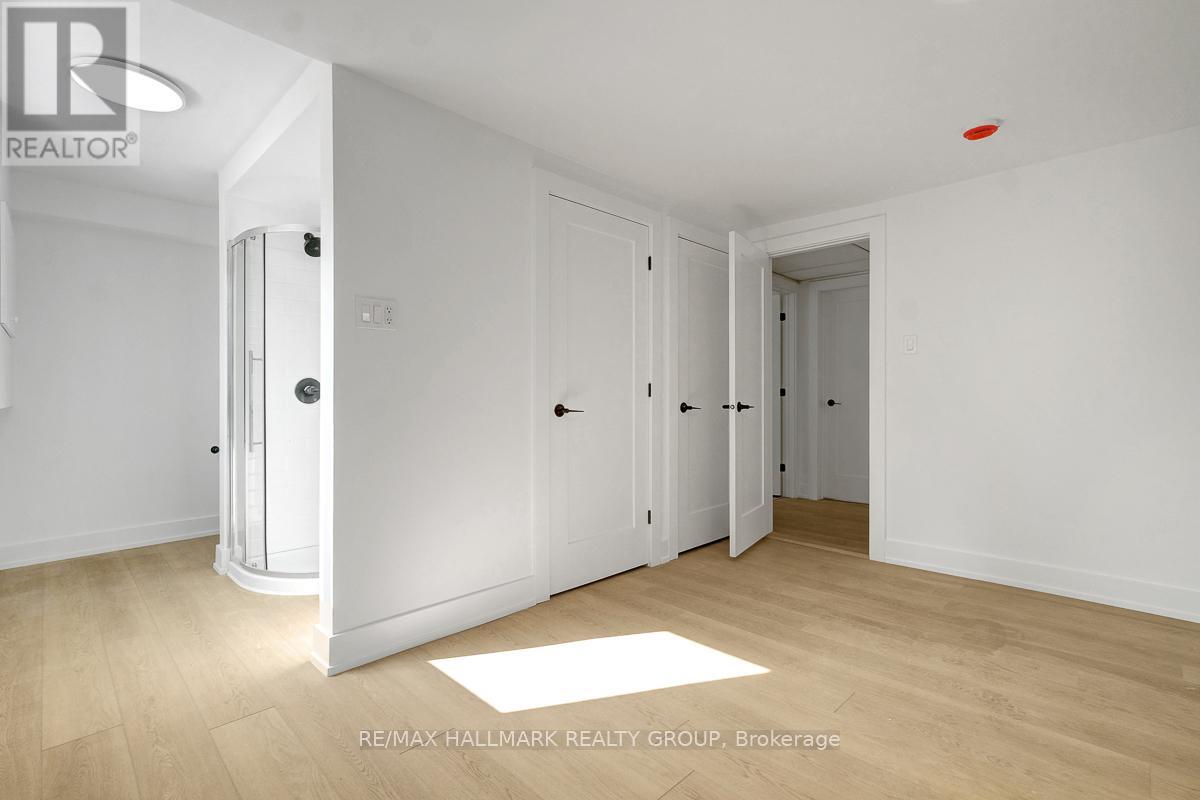 269 Michel Circle, Ottawa, Ontario  K1L 7P4 - Photo 35 - X13566818