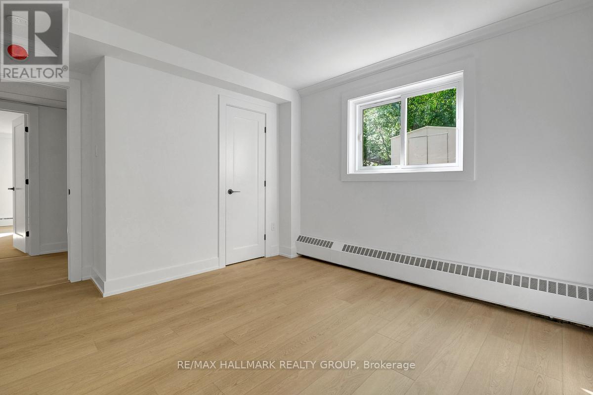 269 Michel Circle, Ottawa, Ontario  K1L 7P4 - Photo 38 - X13566818