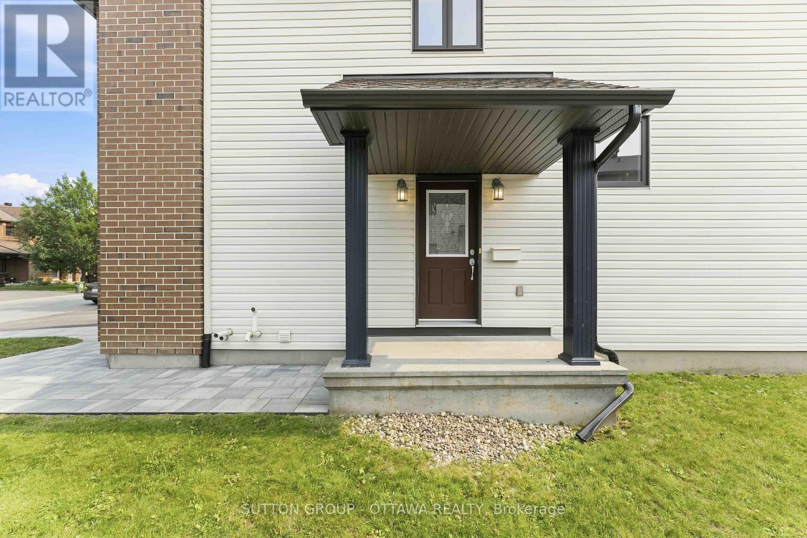 120 Dunforest Terrace, Ottawa, Ontario  K2J 3V1 - Photo 3 - X13566946