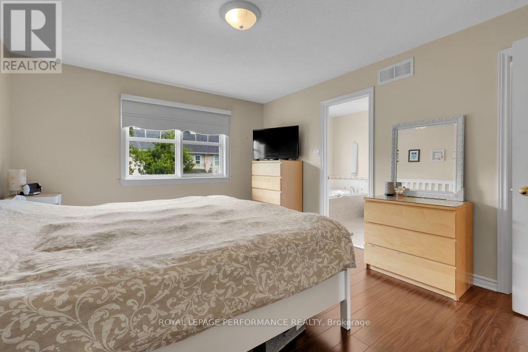 152 Purple Finch Crescent, Ottawa, Ontario  K1T 4G9 - Photo 19 - X13566952