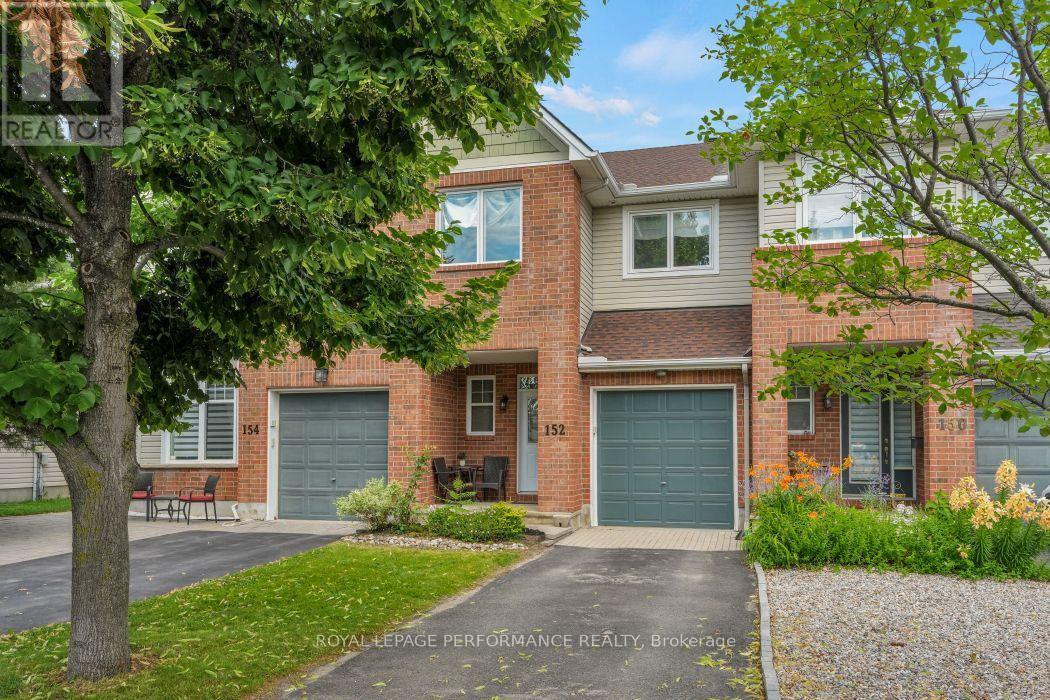 152 Purple Finch Crescent, Ottawa, Ontario  K1T 4G9 - Photo 2 - X13566952
