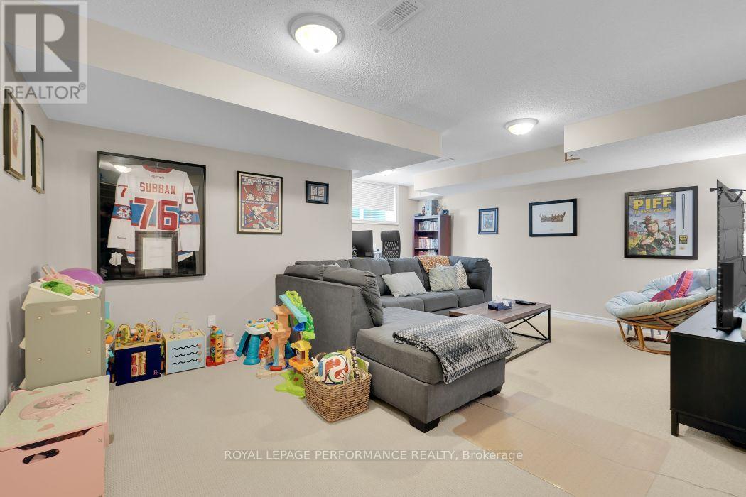 152 Purple Finch Crescent, Ottawa, Ontario  K1T 4G9 - Photo 30 - X13566952