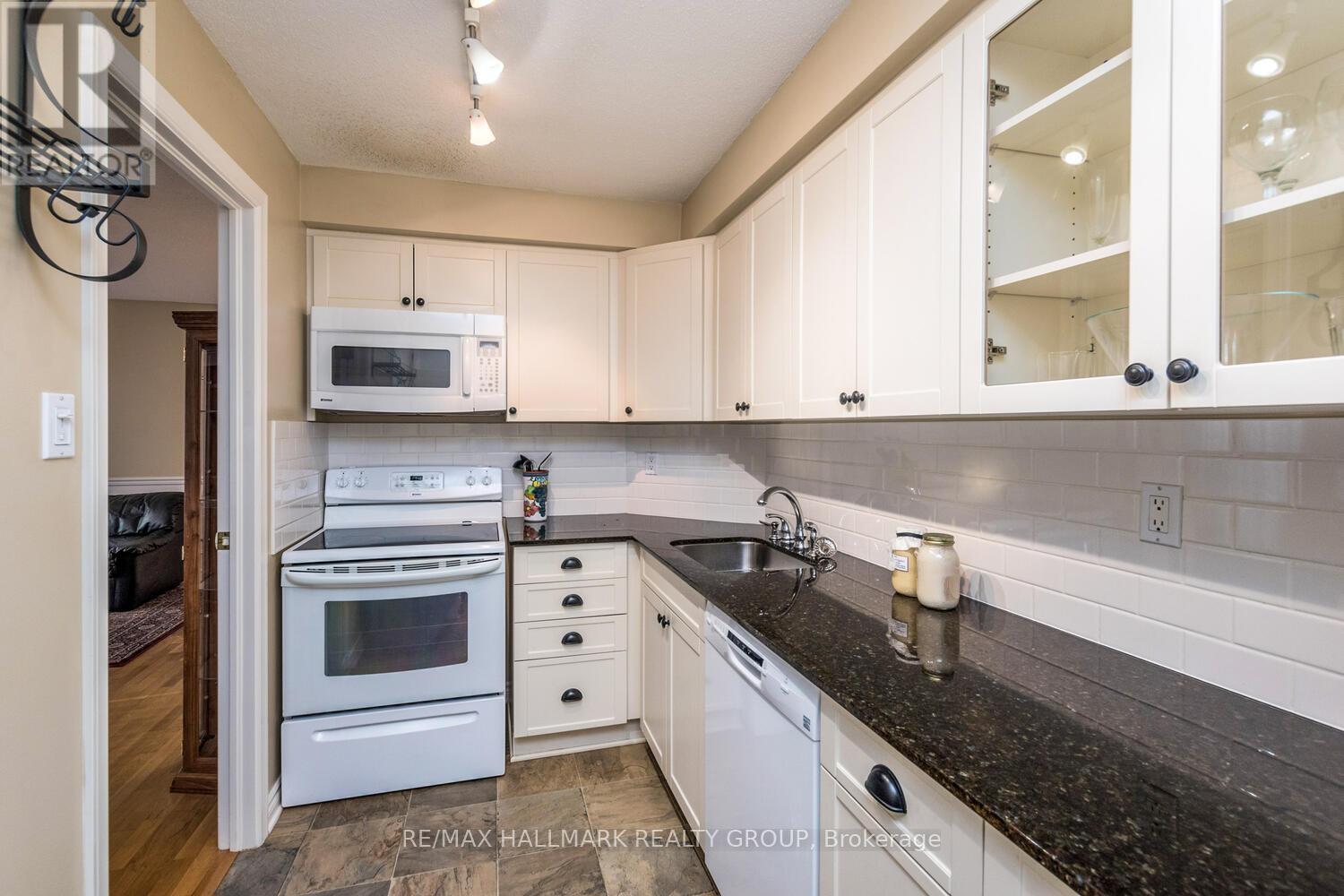 902 - 470 Laurier Avenue W, Ottawa, Ontario  K1R 7W9 - Photo 14 - X13567004