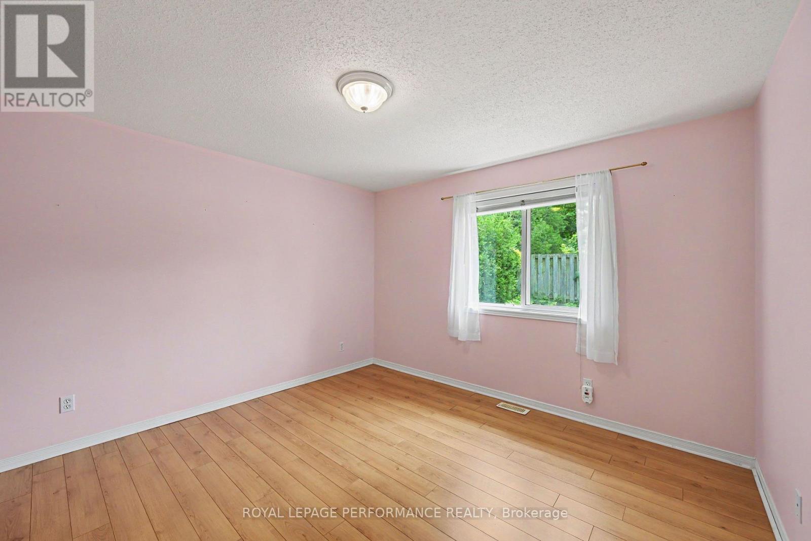 18 Daphne Crescent, Ottawa, Ontario  K2S 1Y1 - Photo 18 - X13567012