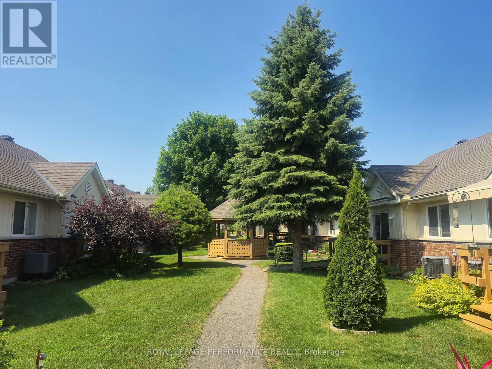 18 Daphne Crescent, Ottawa, Ontario  K2S 1Y1 - Photo 28 - X13567012