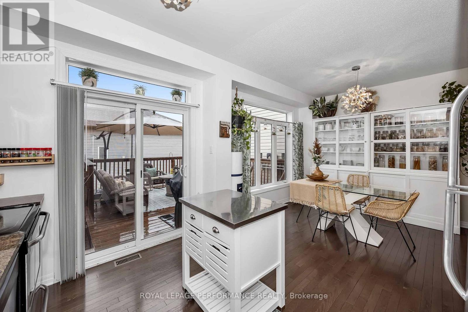 510 Knotridge Street, Ottawa, Ontario  K1W 0C7 - Photo 11 - X13567102