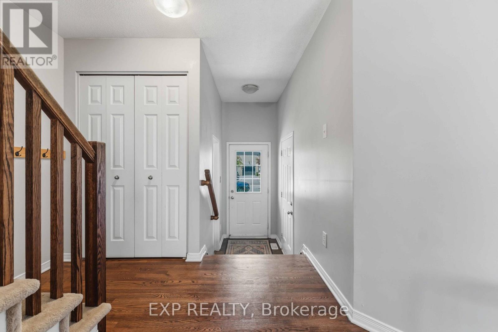 321 Brigitta Street, Ottawa, Ontario  K2S 0H8 - Photo 2 - X13567130