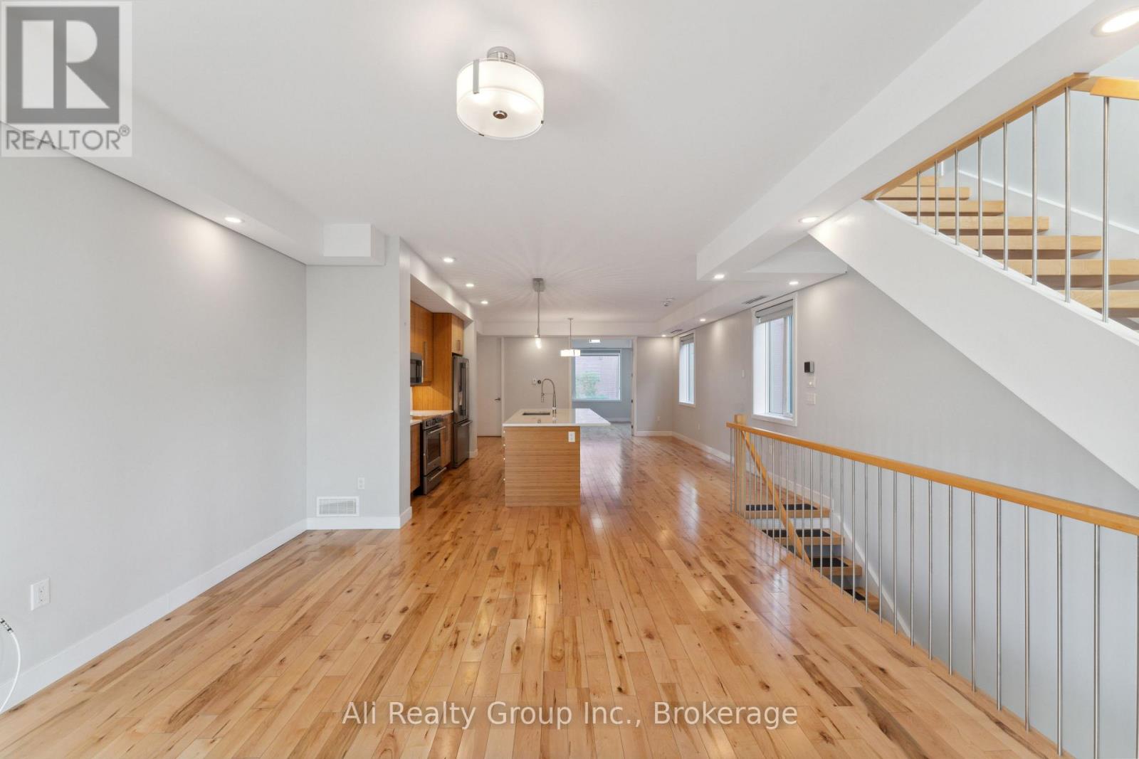 36 Ontario Street, Ottawa, Ontario  K1K 1L1 - Photo 11 - X13567152