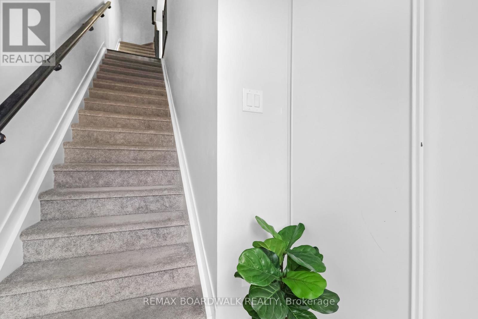 210 Verulam Street, Ottawa, Ontario  K2J 7J5 - Photo 25 - X13567186