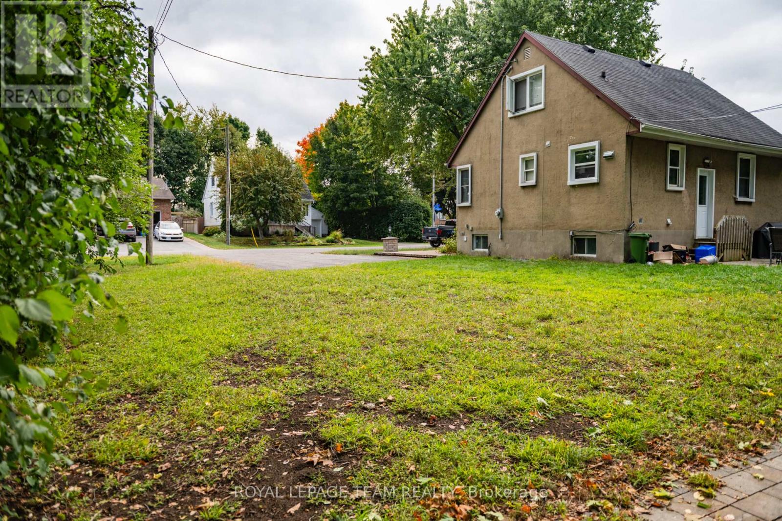 7 Tower Road, Ottawa, Ontario  K2G 2E2 - Photo 3 - X13567198