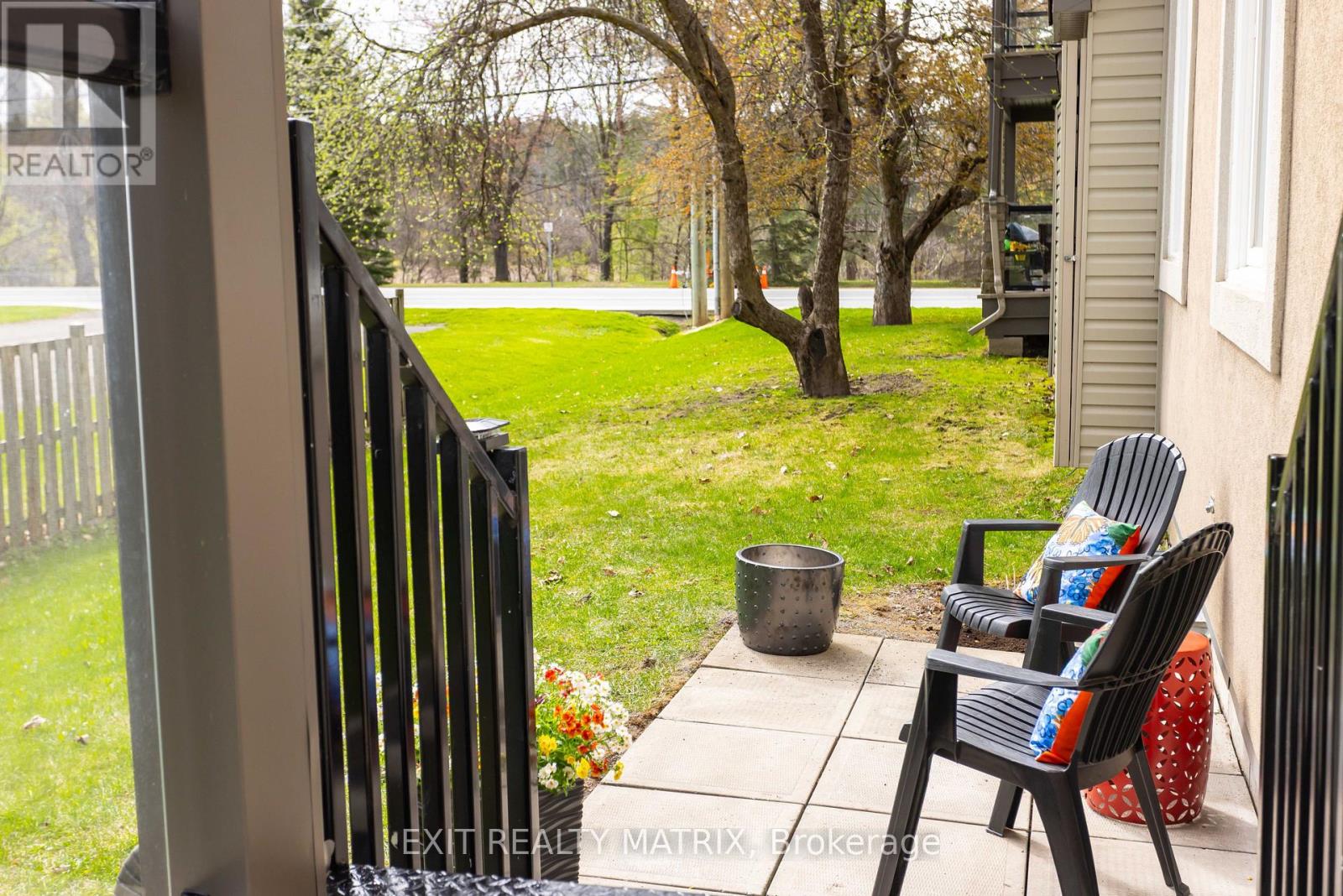 104 - 2 Warner Street, Russell, Ontario  K4R 0B4 - Photo 39 - X13567358