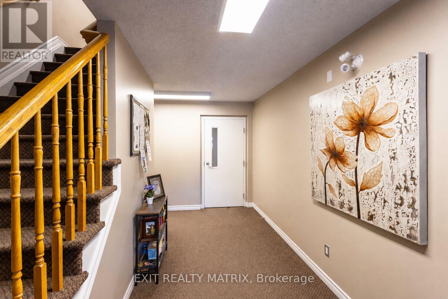 104 - 2 Warner Street, Russell, Ontario  K4R 0B4 - Photo 4 - X13567358