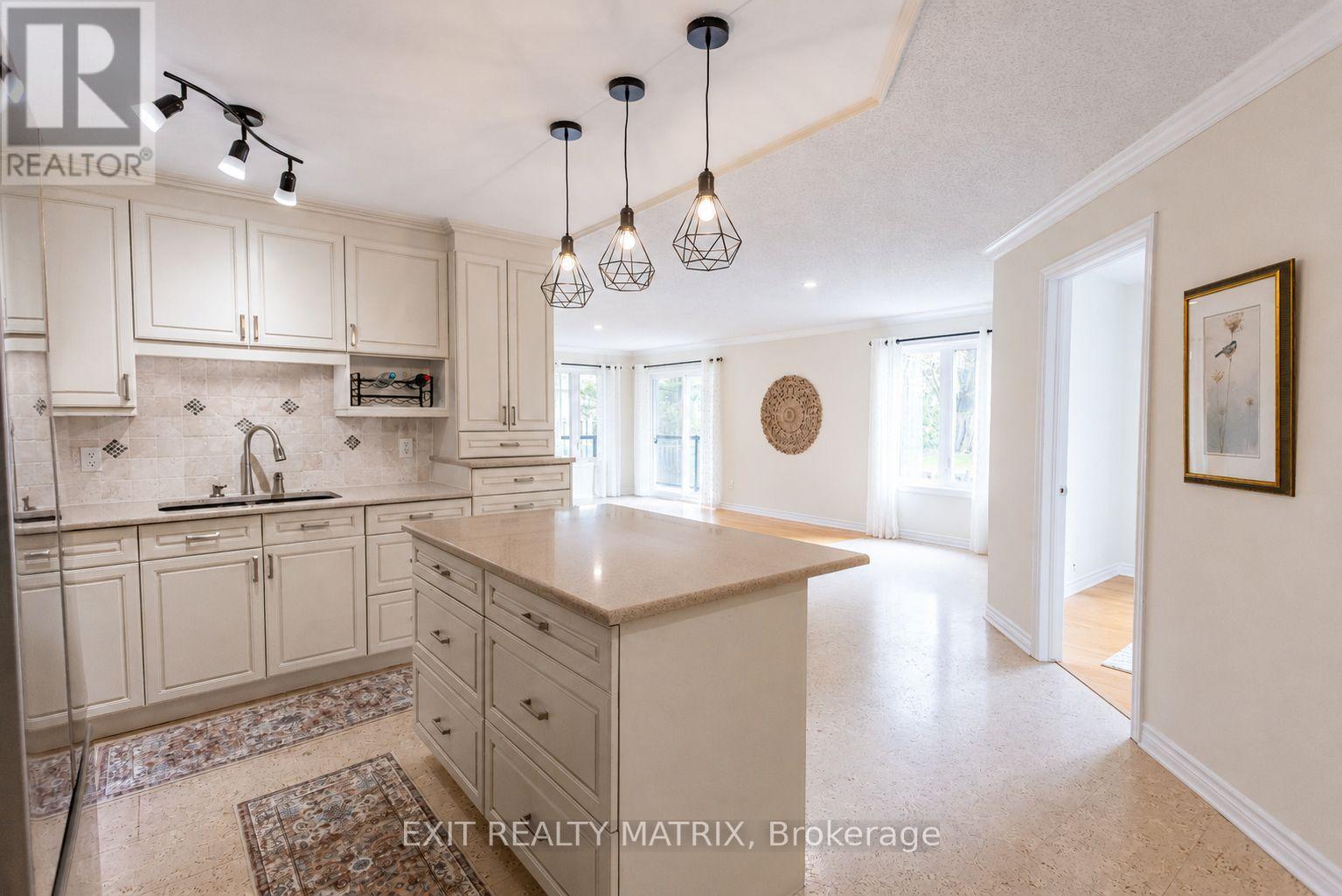 104 - 2 Warner Street, Russell, Ontario  K4R 0B4 - Photo 8 - X13567358