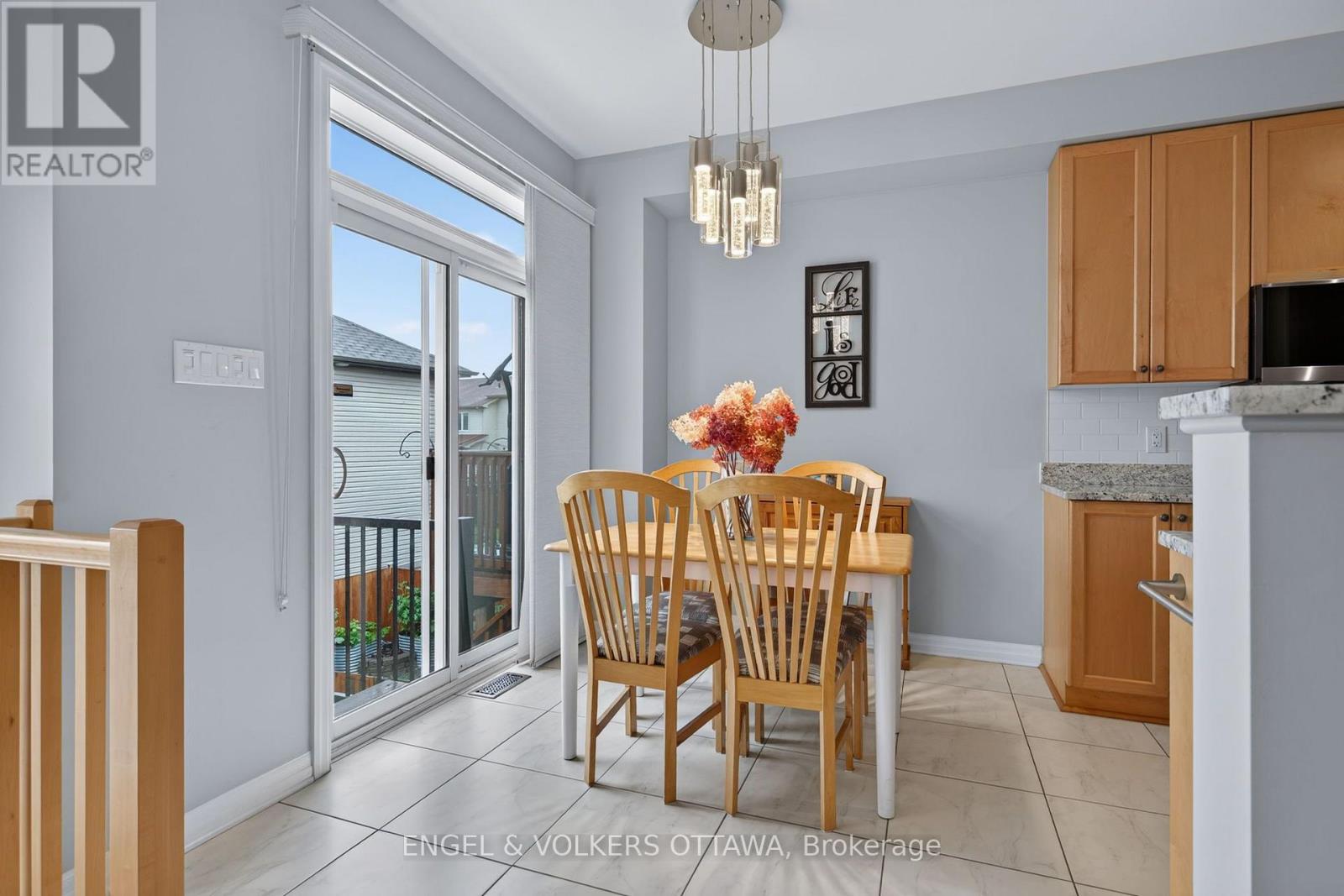 512 Knotridge Street, Ottawa, Ontario  K1W 0C7 - Photo 13 - X13567448