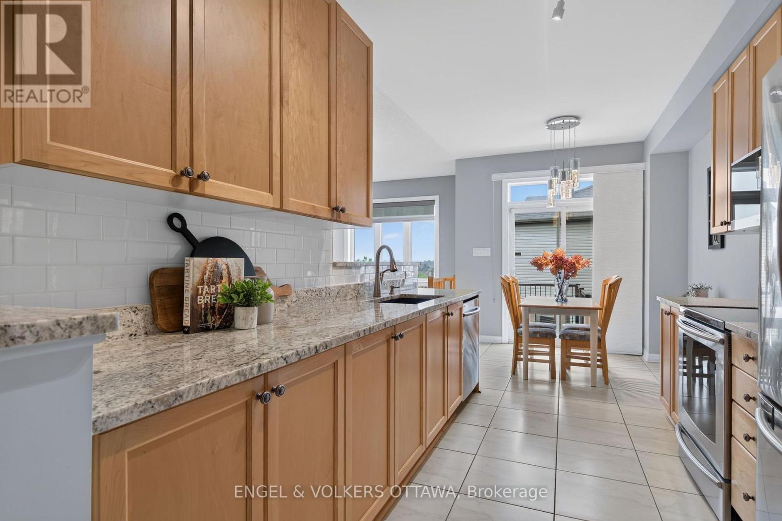 512 Knotridge Street, Ottawa, Ontario  K1W 0C7 - Photo 18 - X13567448
