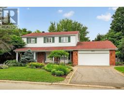 2011 HOLLYBROOK CRESCENT, Ottawa, Ontario